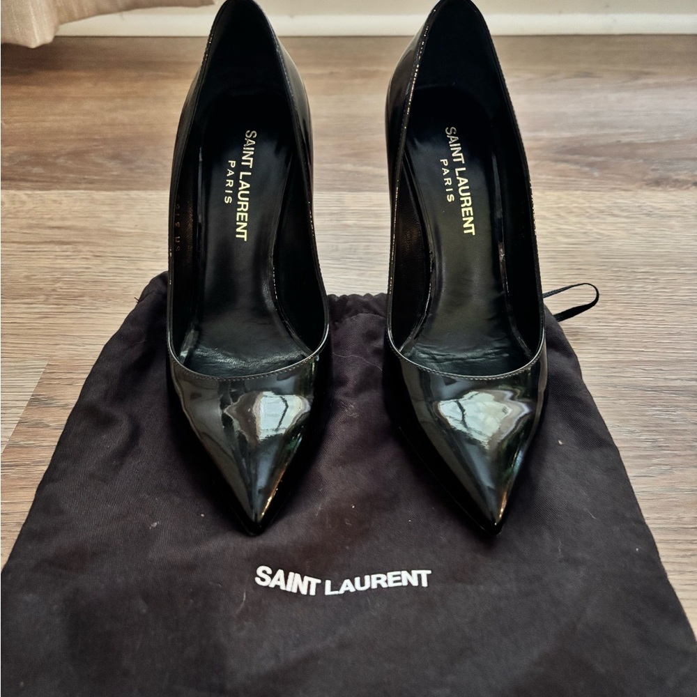 Saint Laurent Glossy Black Heels